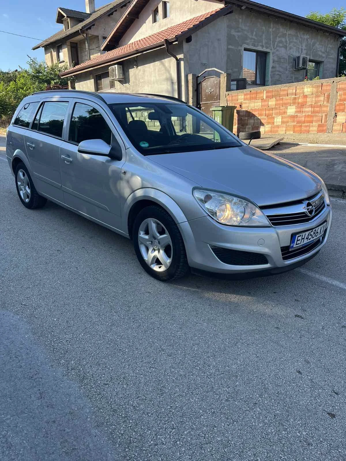 Opel Astra, снимка 8 - Автомобили и джипове - 54962132