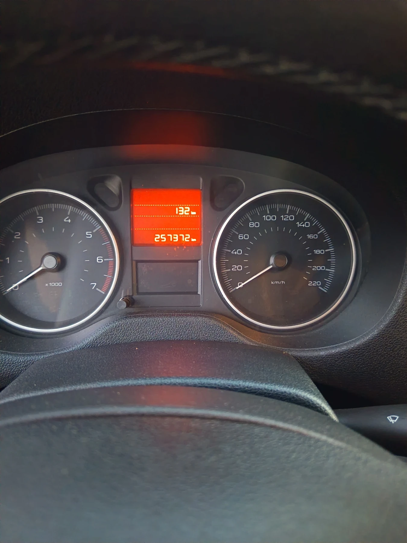 Peugeot 301 1.6 115к.с., снимка 8 - Автомобили и джипове - 55074291