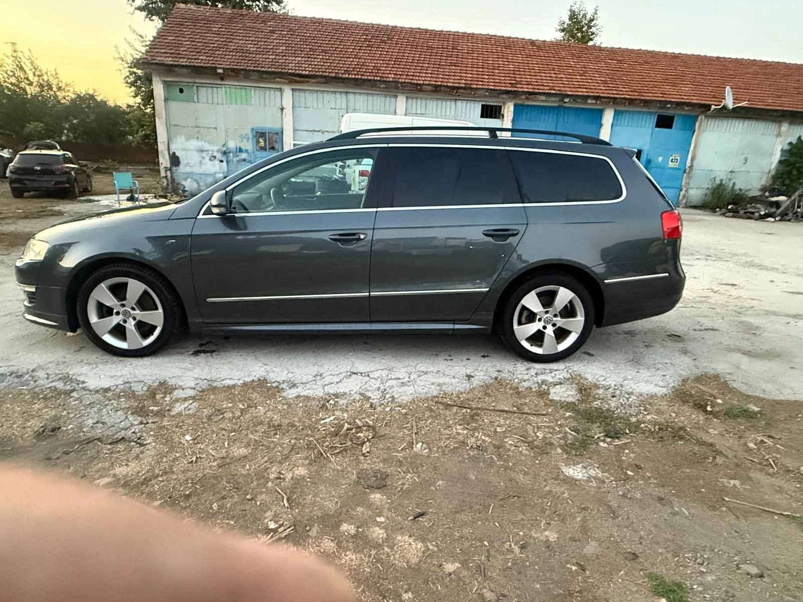 VW Passat 2.0 R, снимка 6 - Автомобили и джипове - 55082136