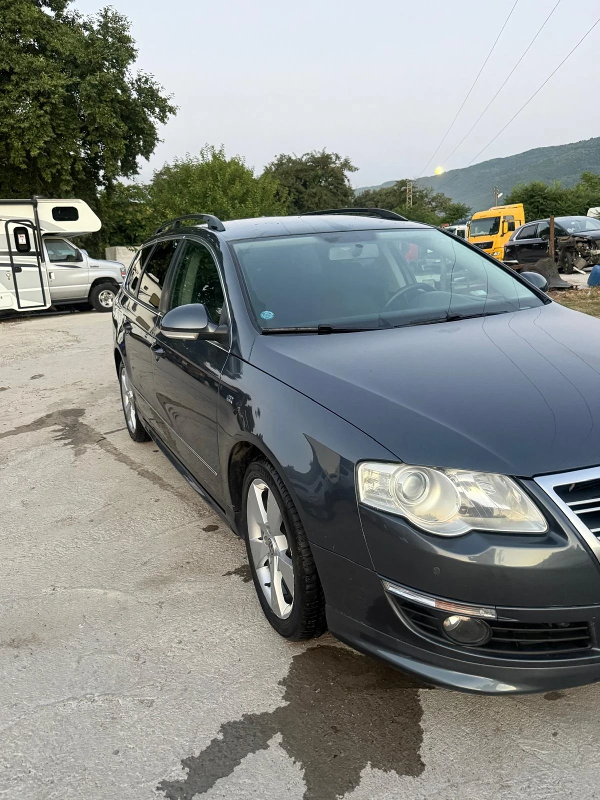 VW Passat 2.0 R, снимка 4 - Автомобили и джипове - 55082136