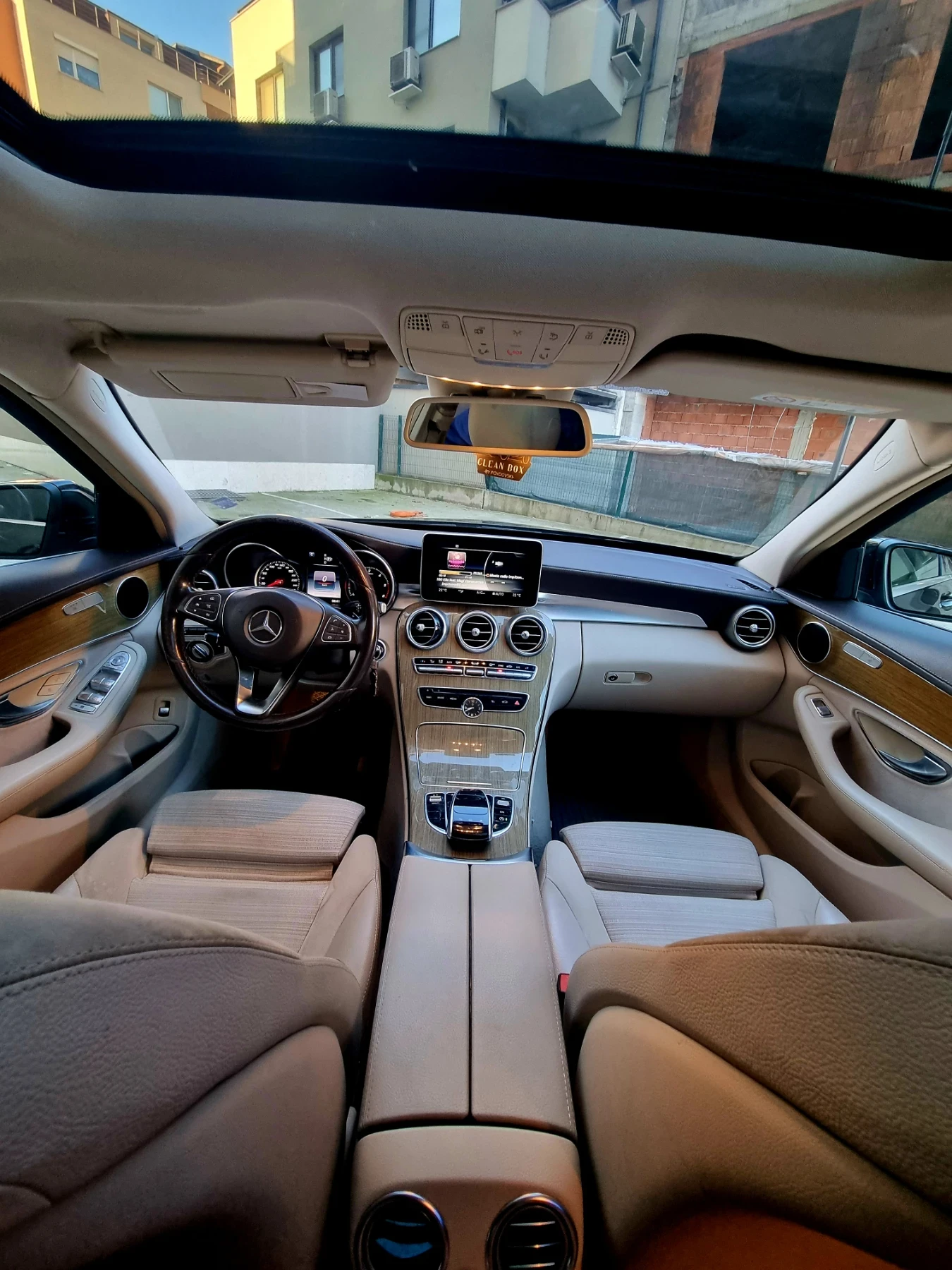 Mercedes-Benz C 220 100% РЕАЛЕН ПРОБЕГ/170 кс / 7G + , снимка 6 - Автомобили и джипове - 55154466