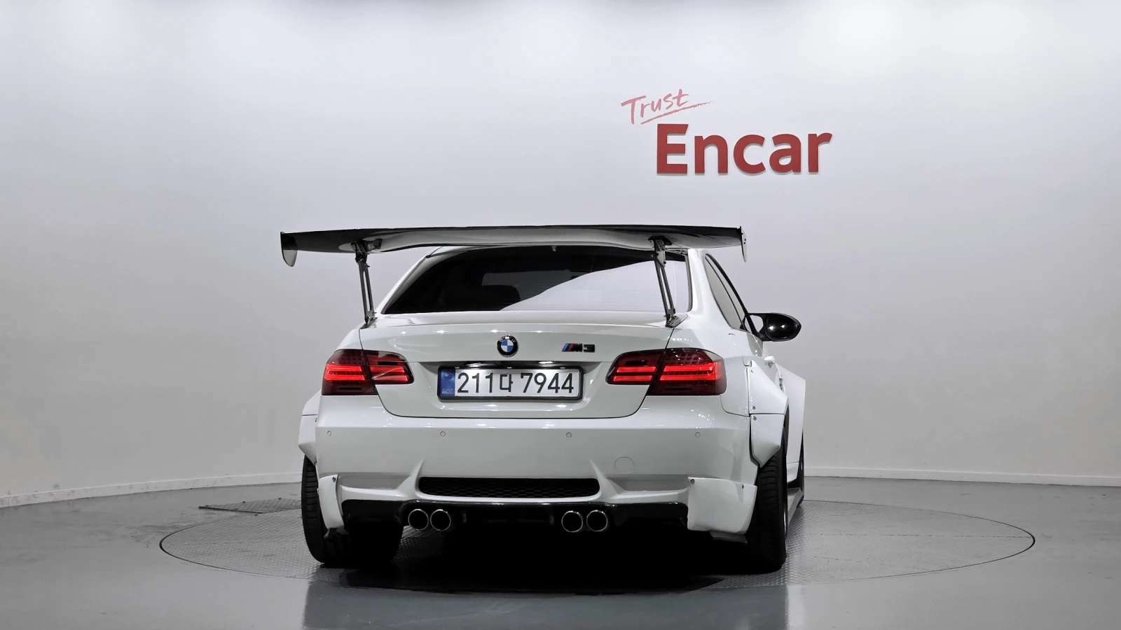 BMW M3 Coupe CUSTOM PERFORMANCE, снимка 4 - Автомобили и джипове - 55392563