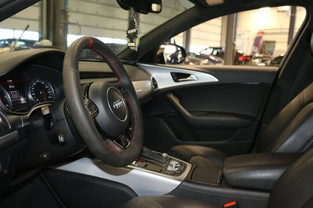 Audi A6 * 3.0T* Quattro* ПАНО* KEYLESS* Camera* ПОДГРЕВ* 3, снимка 7 - Автомобили и джипове - 55642812