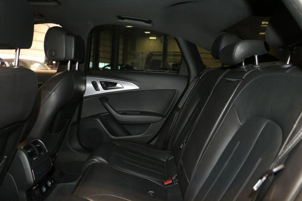 Audi A6 * 3.0T* Quattro* ПАНО* KEYLESS* Camera* ПОДГРЕВ* 3, снимка 10 - Автомобили и джипове - 55642812