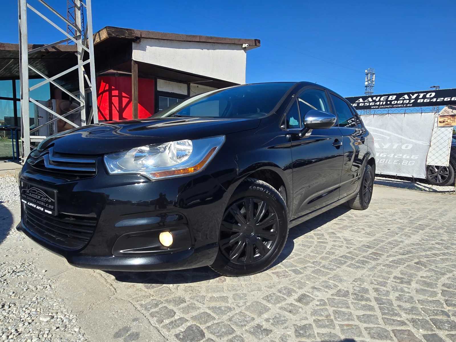 Citroen C4 15�. 1, 6-114�.�. e-HDI 6-�������� | Mobile.bg � ����������� 1