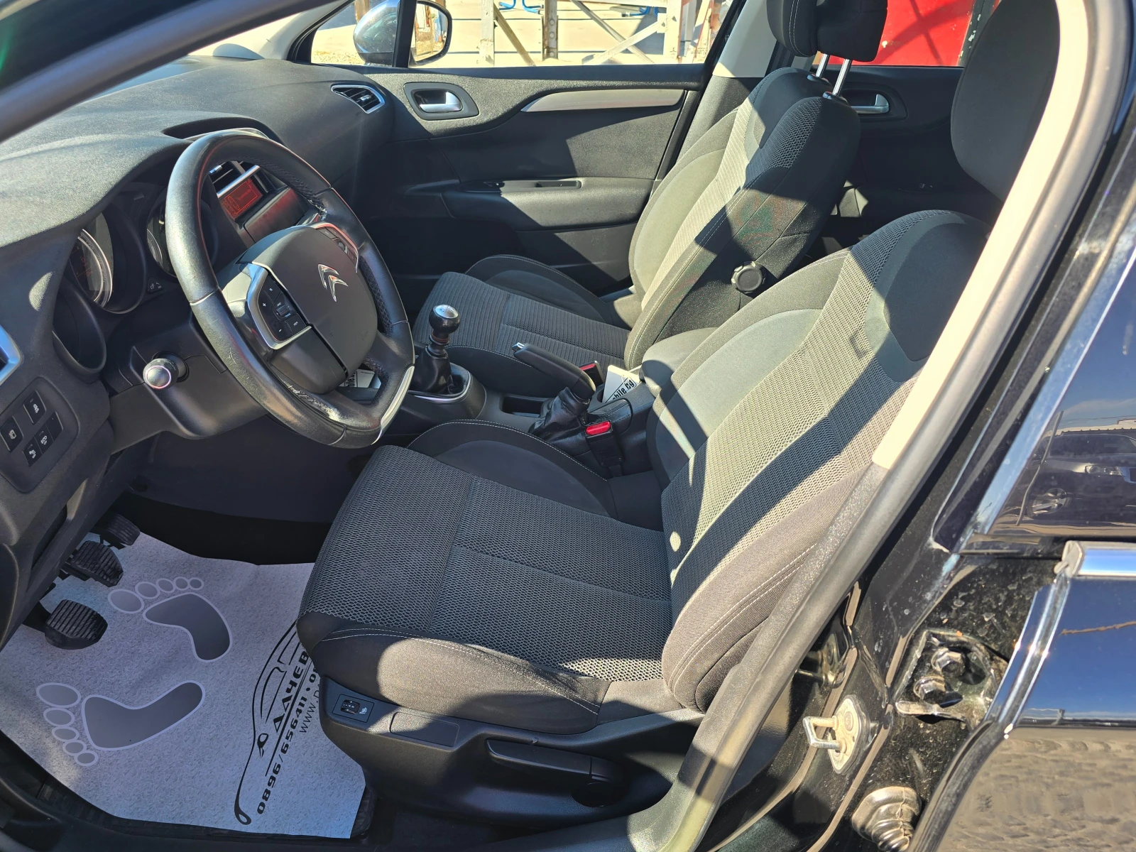 Citroen C4 15�. 1, 6-114�.�. e-HDI 6-�������� | Mobile.bg � ����������� 8