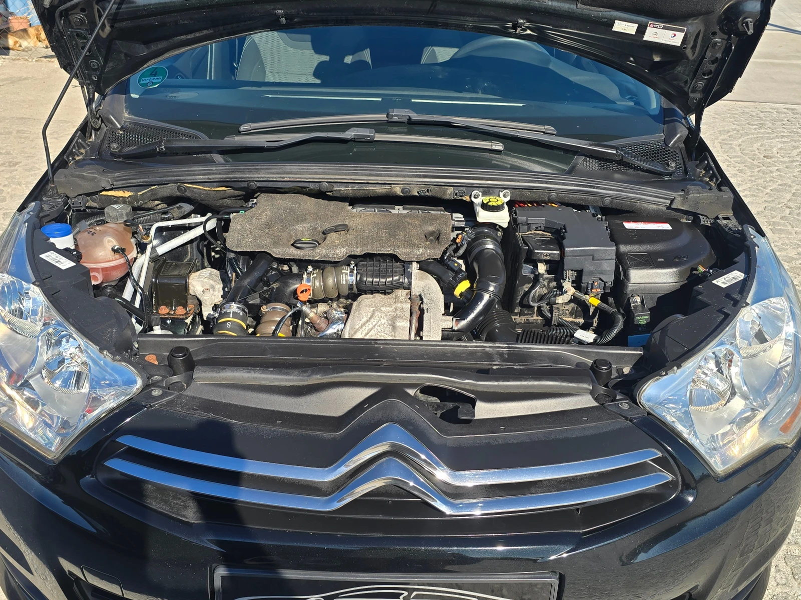 Citroen C4 15�. 1, 6-114�.�. e-HDI 6-�������� | Mobile.bg � ����������� 16
