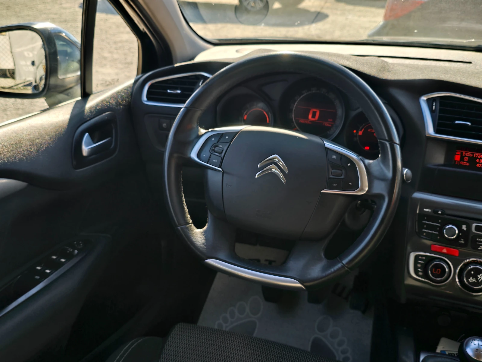 Citroen C4 15�. 1, 6-114�.�. e-HDI 6-�������� | Mobile.bg � ����������� 13