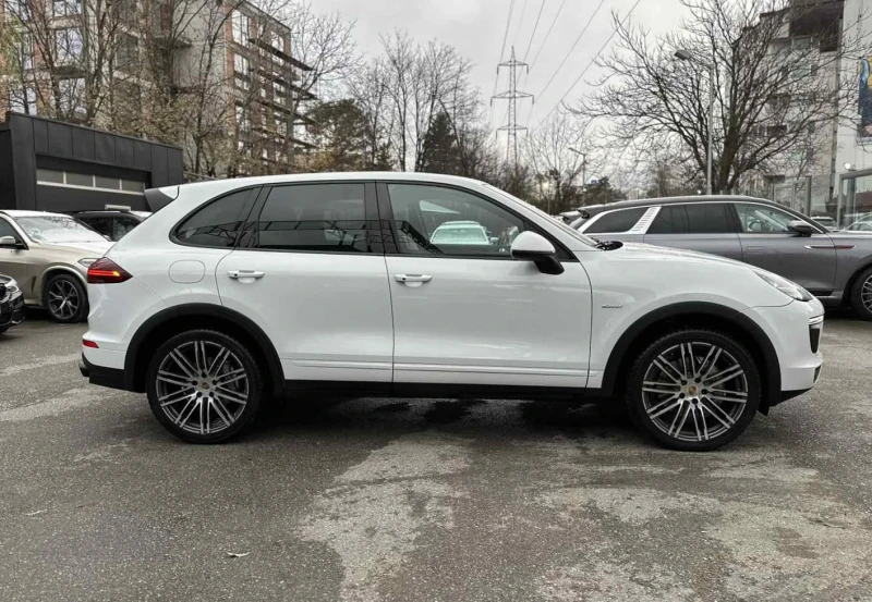 Porsche Cayenne S V8, снимка 6 - Автомобили и джипове - 47497013