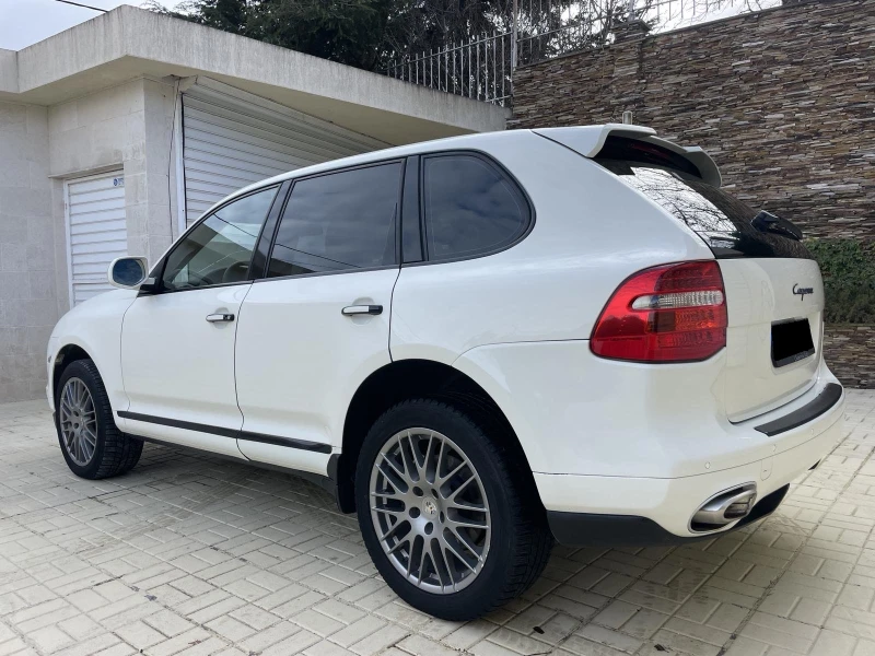 Porsche Cayenne, снимка 3 - Автомобили и джипове - 48472613