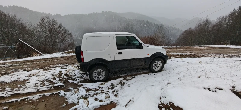 Suzuki Jimny, снимка 6 - Автомобили и джипове - 49062207