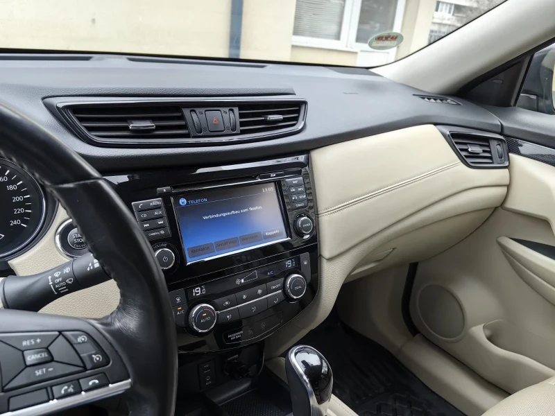 Nissan X-trail 2.0 d TEKNA, снимка 12 - Автомобили и джипове - 49355787