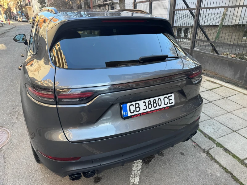 Porsche Cayenne, снимка 10 - Автомобили и джипове - 52438415