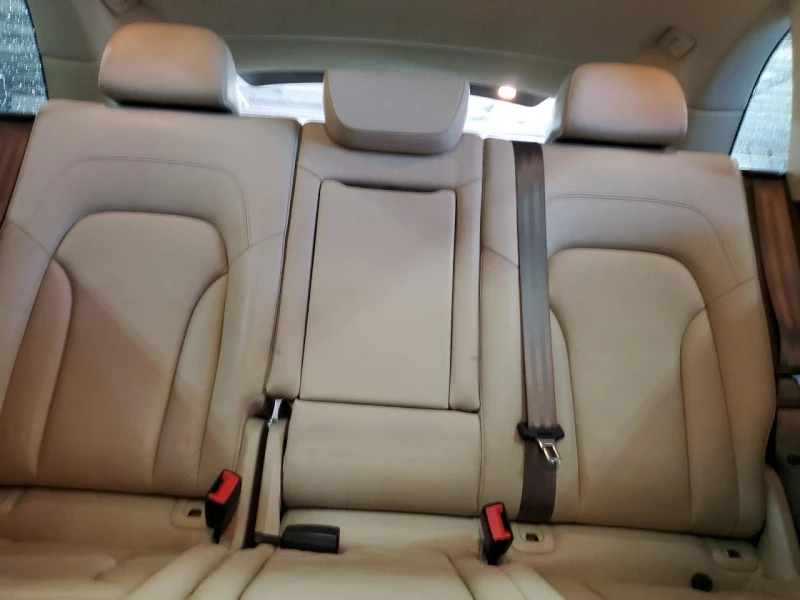 Audi Q5 Premium Plus, снимка 8 - Автомобили и джипове - 52408313