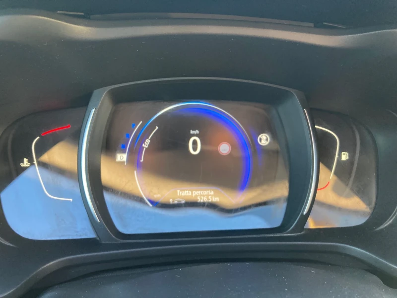 Renault Kadjar 1.5 DCI 110 ks Avtomat evro 6, снимка 10 - Автомобили и джипове - 52867050