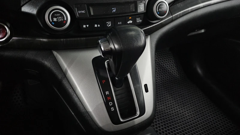 Honda Cr-v 4WD EX.L autogeorge.com, снимка 8 - Автомобили и джипове - 53096640