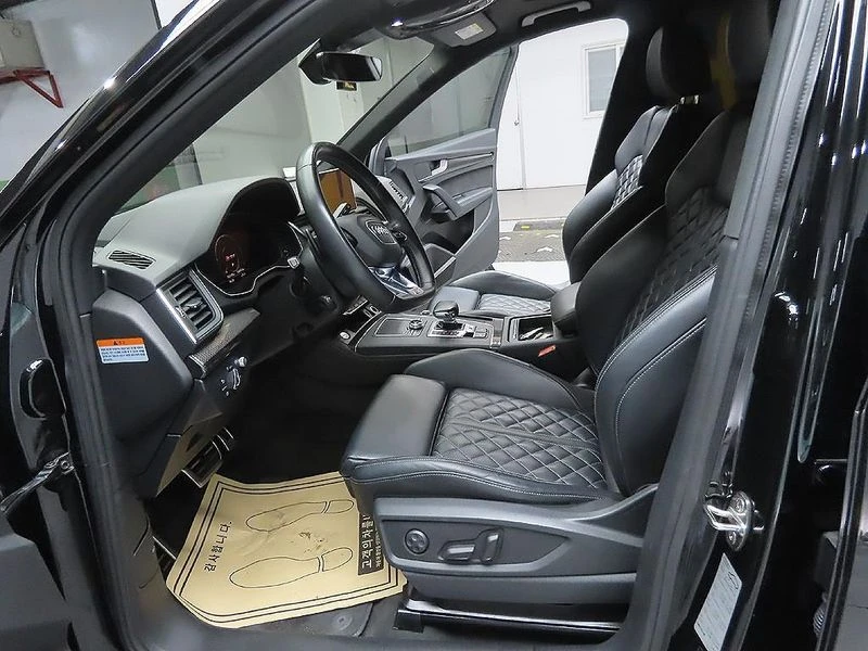 Audi SQ5 3.0 TDI Quattro| 349к.с.| ВКЛ.ТЕХНОТЕСТ, снимка 12 - Автомобили и джипове - 55392347