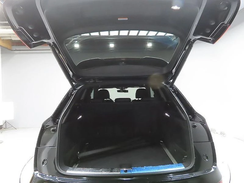 Audi SQ5 3.0 TDI Quattro| 349к.с.| ВКЛ.ТЕХНОТЕСТ, снимка 9 - Автомобили и джипове - 55392347