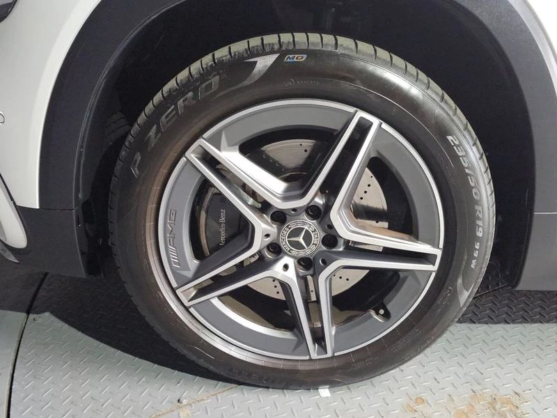 Mercedes-Benz GLB 250 2.0 Automatic, снимка 5 - Автомобили и джипове - 55826947