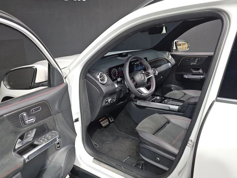 Mercedes-Benz GLB 250 2.0 Automatic, снимка 10 - Автомобили и джипове - 55826947
