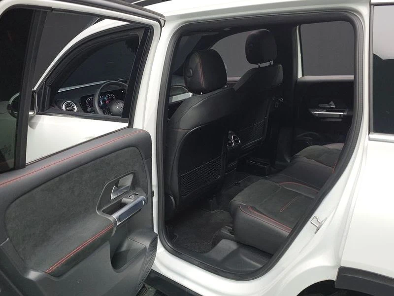 Mercedes-Benz GLB 250 2.0 Automatic, снимка 12 - Автомобили и джипове - 55826947