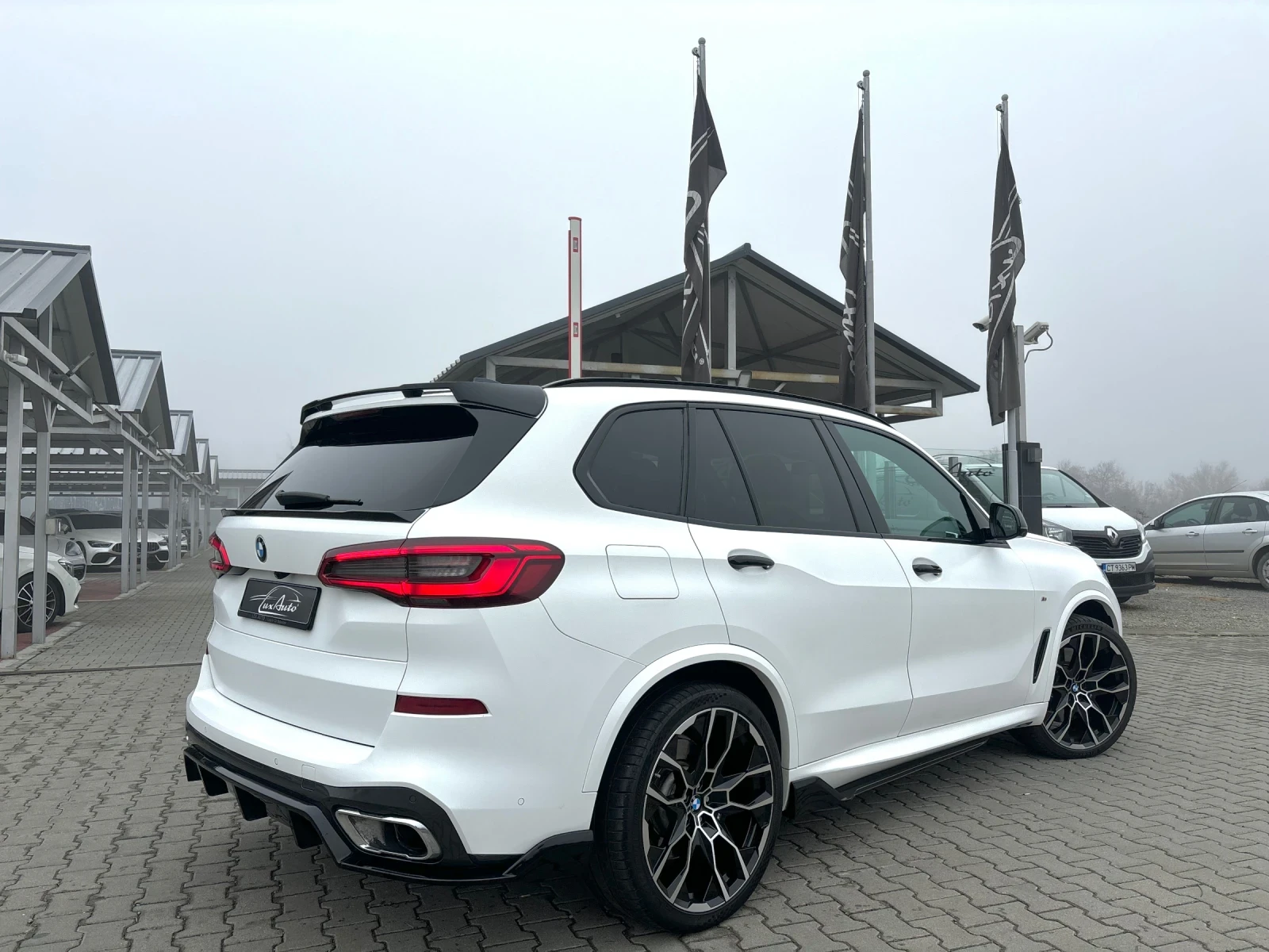 BMW X5 3.0D#M-PERF#LASER#PANO#AIRMAT#360* CAMERA#DISTRONI - изображение 7