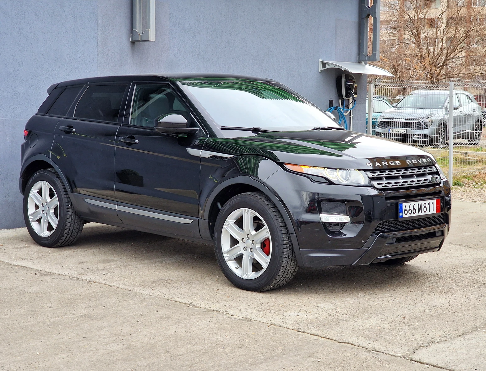 Land Rover Range Rover Evoque 2.2 4Х4 PURE PREMIUM  - изображение 2