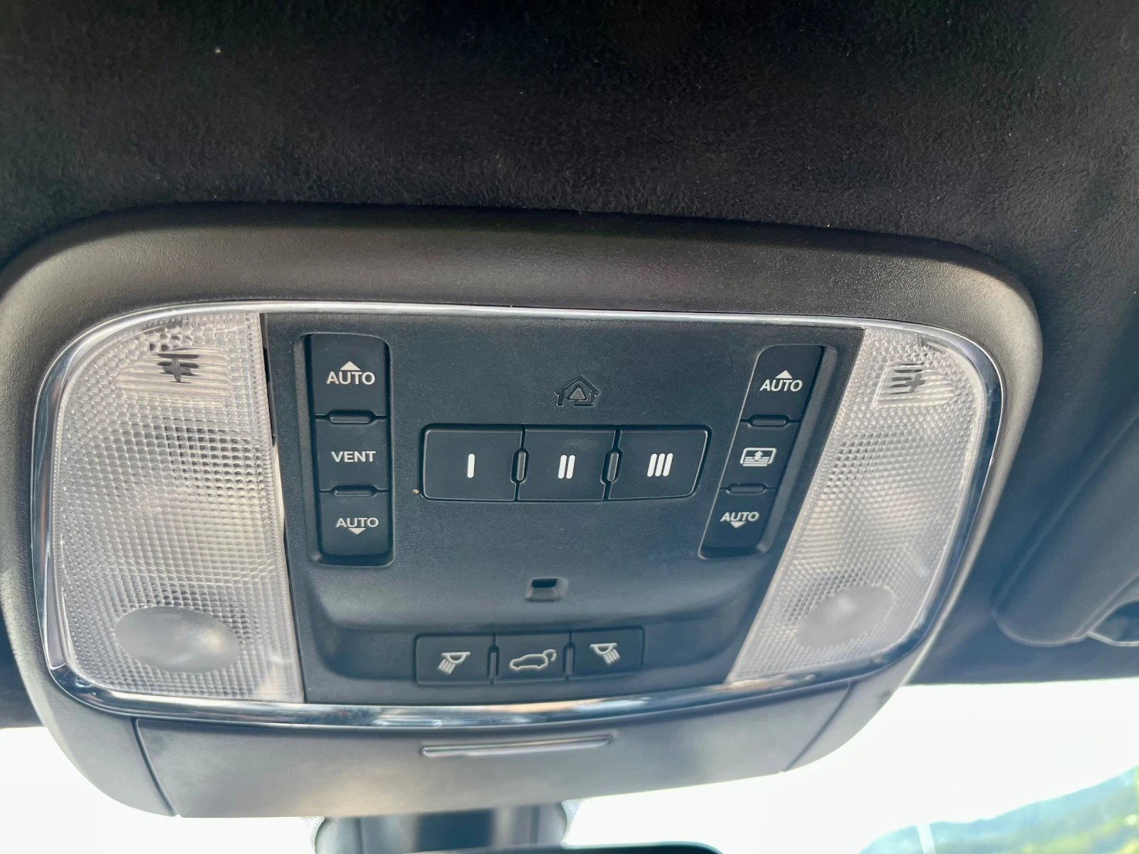 Jeep Grand cherokee 3.6L, OVERLAND, 4x4, 8ZF,  | Mobile.bg   13