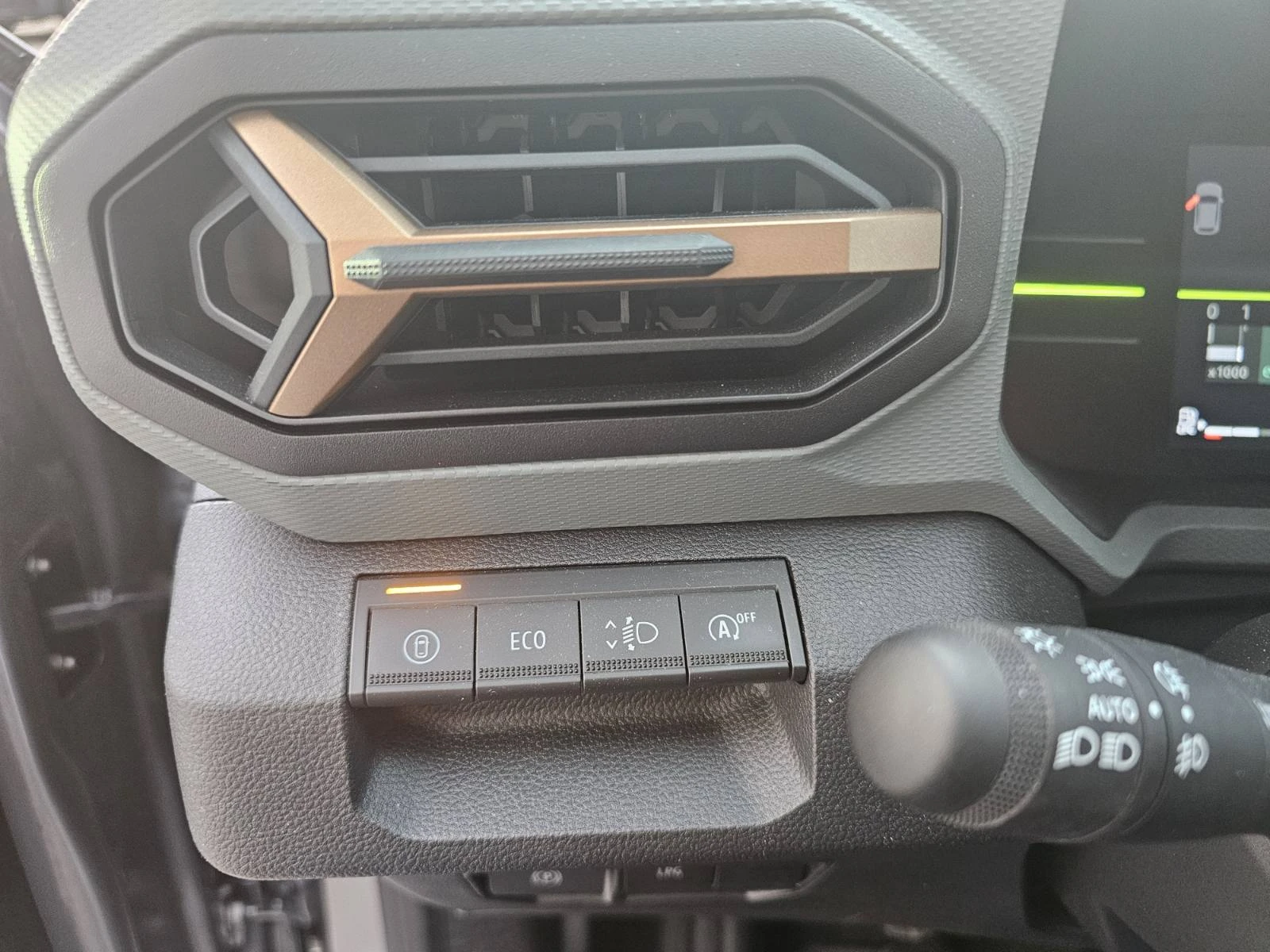 Dacia Duster 1.0 TCe 100 LPG | Mobile.bg   12