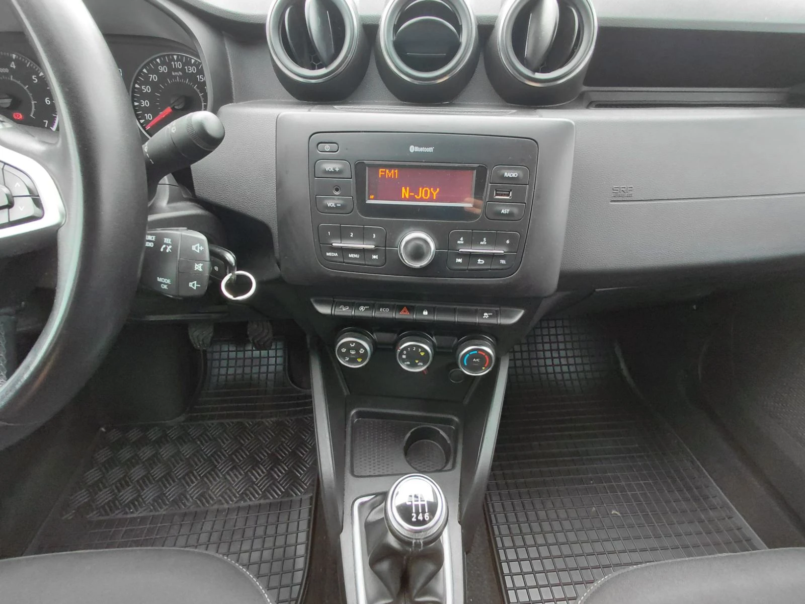 Dacia Duster 1.5 dCi/115к.с/4x4 - изображение 10