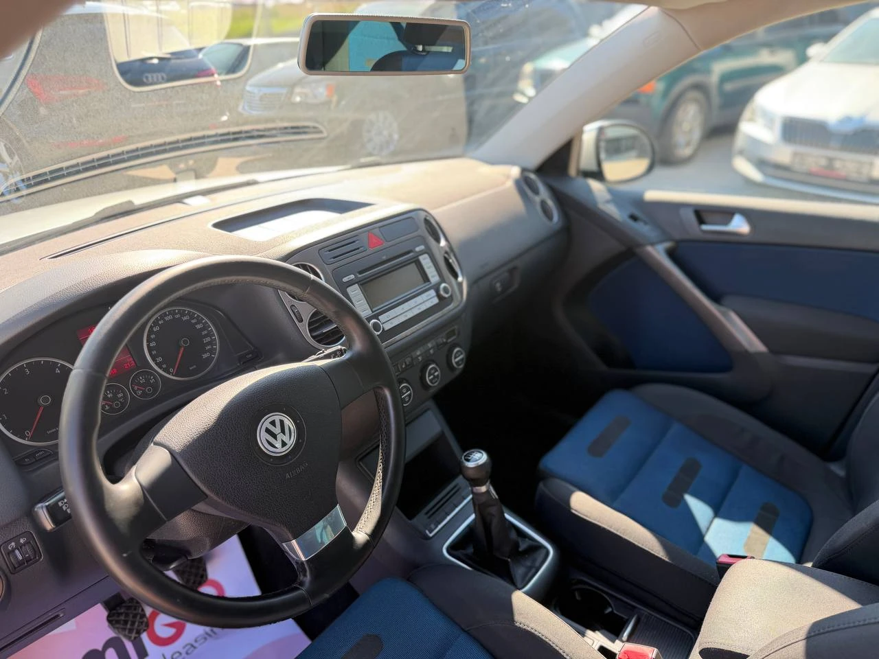 VW Tiguan 2.0TDI 4MOTION, снимка 10 - Автомобили и джипове - 54858599