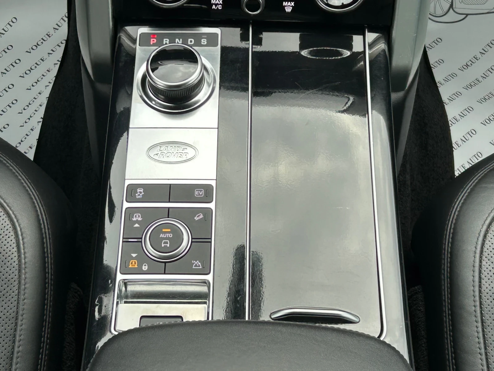 Land Rover Range rover P400e PlugIn Hybrid, снимка 11 - Автомобили и джипове - 55305552