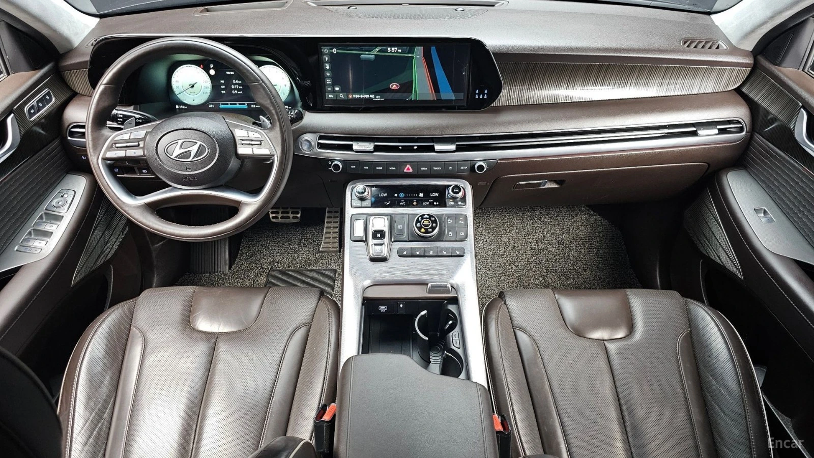 Hyundai Palisade 4WD* CALLIGRAPHY* ПОДГРЕВ* ОБДУХВАНЕ* 360* H, снимка 6 - Автомобили и джипове - 55492207