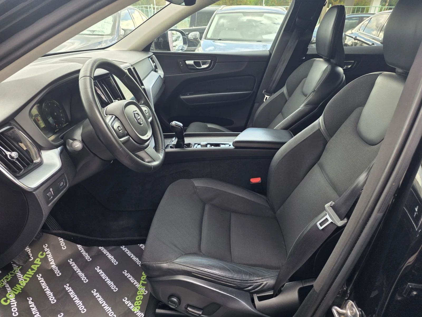 Volvo XC60, снимка 9 - Автомобили и джипове - 56181155