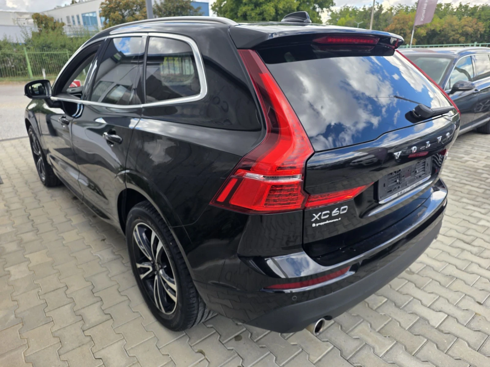 Volvo XC60, снимка 6 - Автомобили и джипове - 56181155