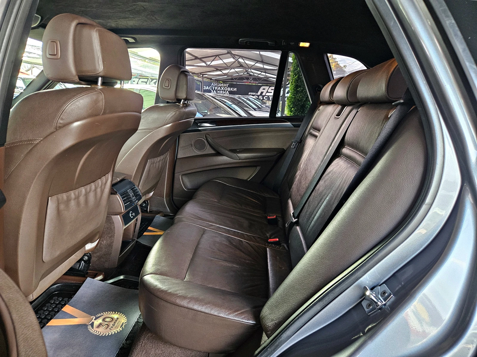 BMW X5 M/3.0XD/MEMORY/ПЕЧКА/AUTO HOLD/RECARO, снимка 16 - Автомобили и джипове - 56272293