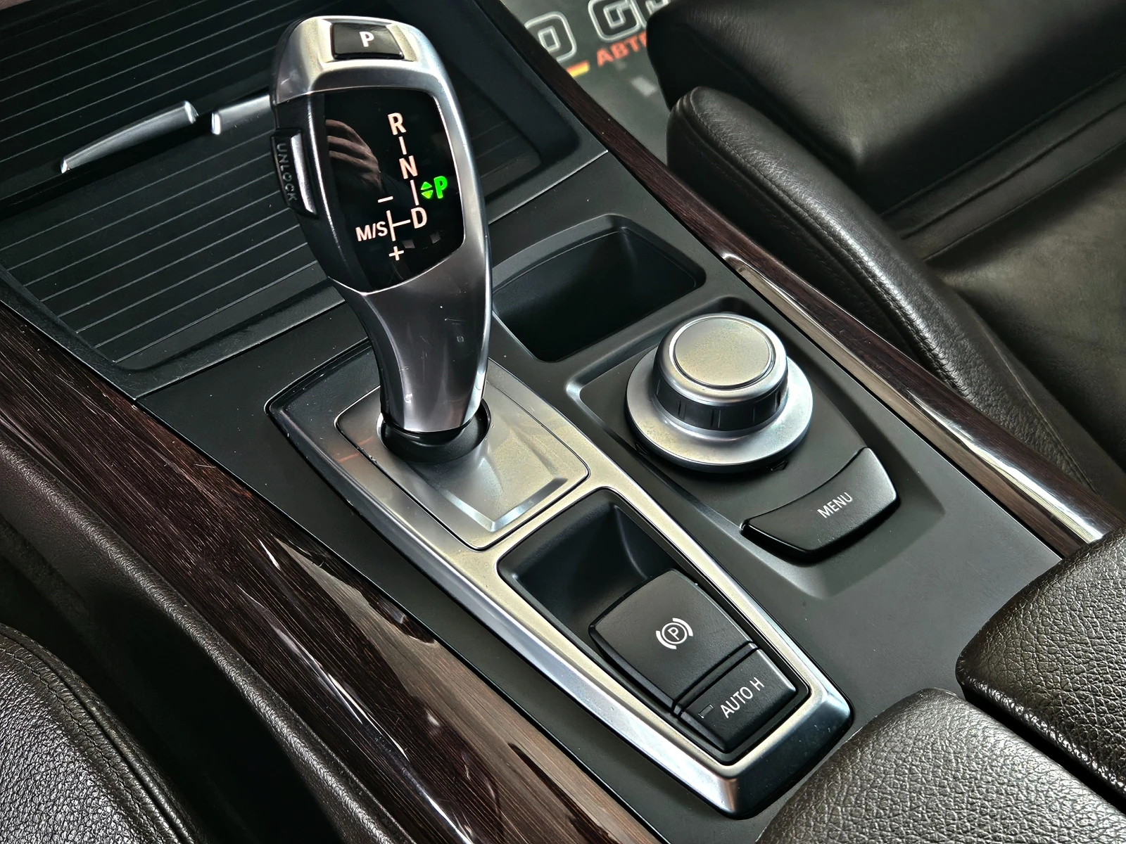 BMW X5 M/3.0XD/MEMORY/ПЕЧКА/AUTO HOLD/RECARO, снимка 12 - Автомобили и джипове - 56272293