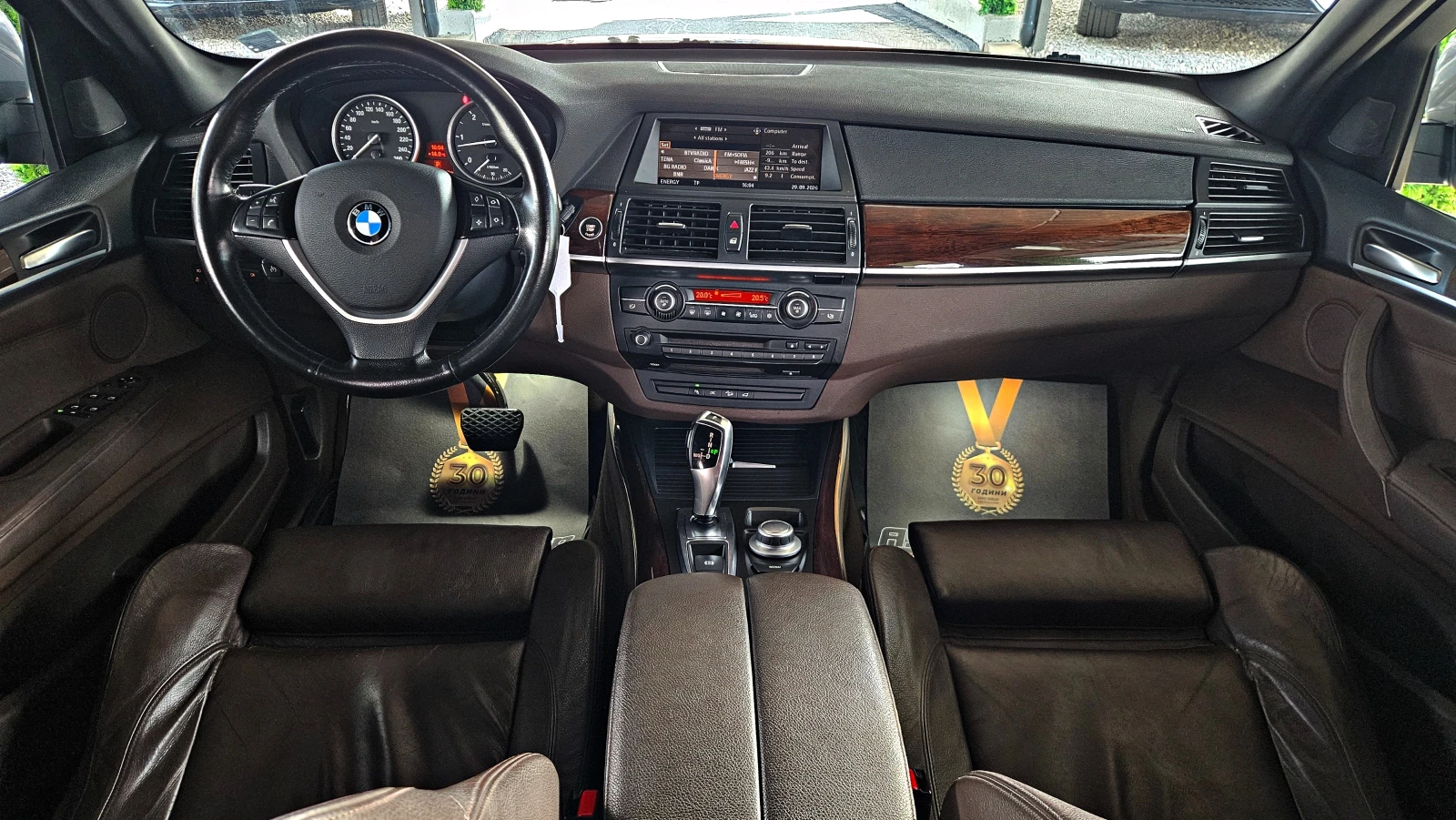 BMW X5 M/3.0XD/MEMORY/ПЕЧКА/AUTO HOLD/RECARO, снимка 9 - Автомобили и джипове - 56272293