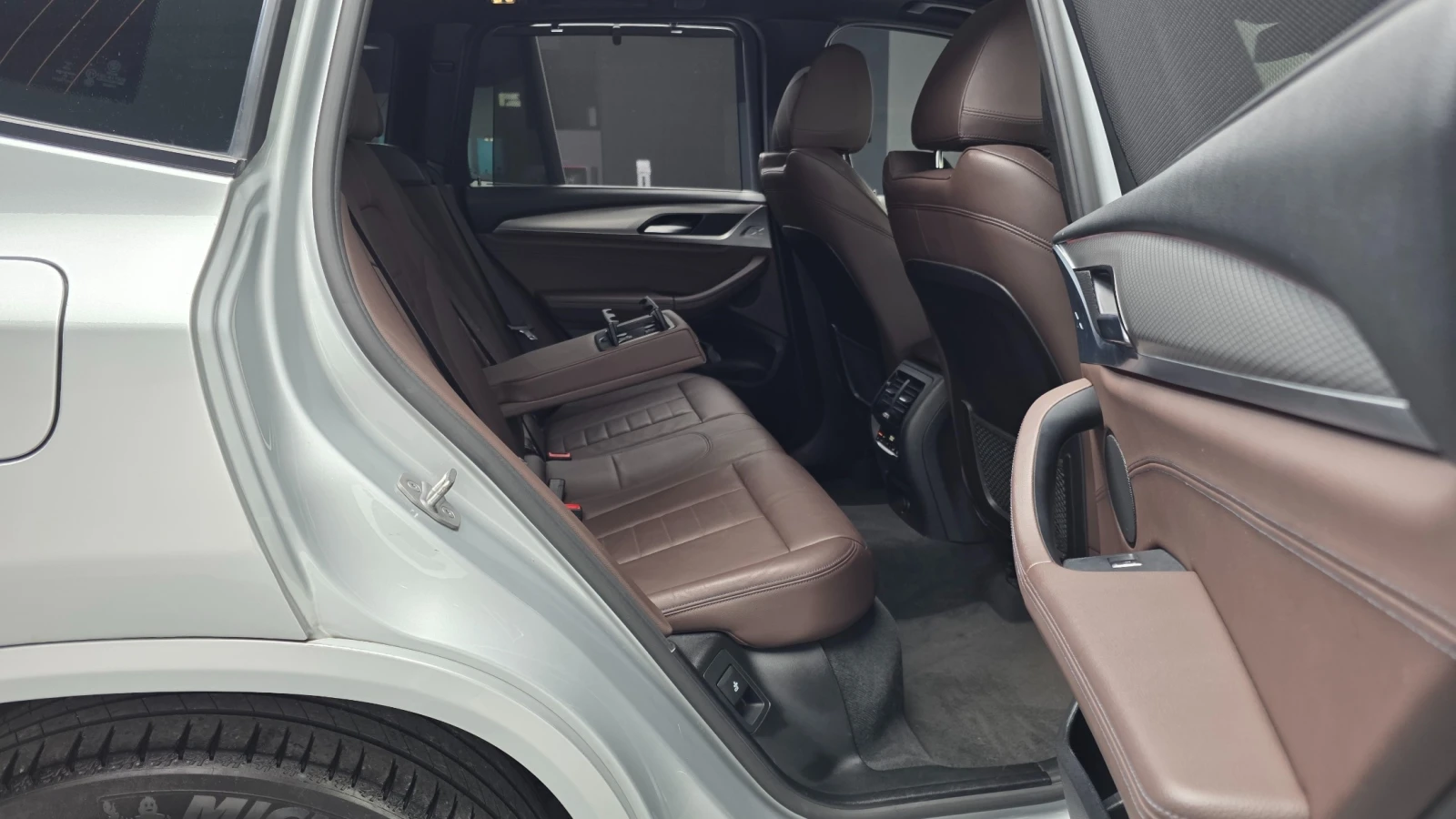 BMW X3 xDrive 20d M-SPORT * DIS * �������� * HUD * ��� *  | Mobile.bg � ����������� 10