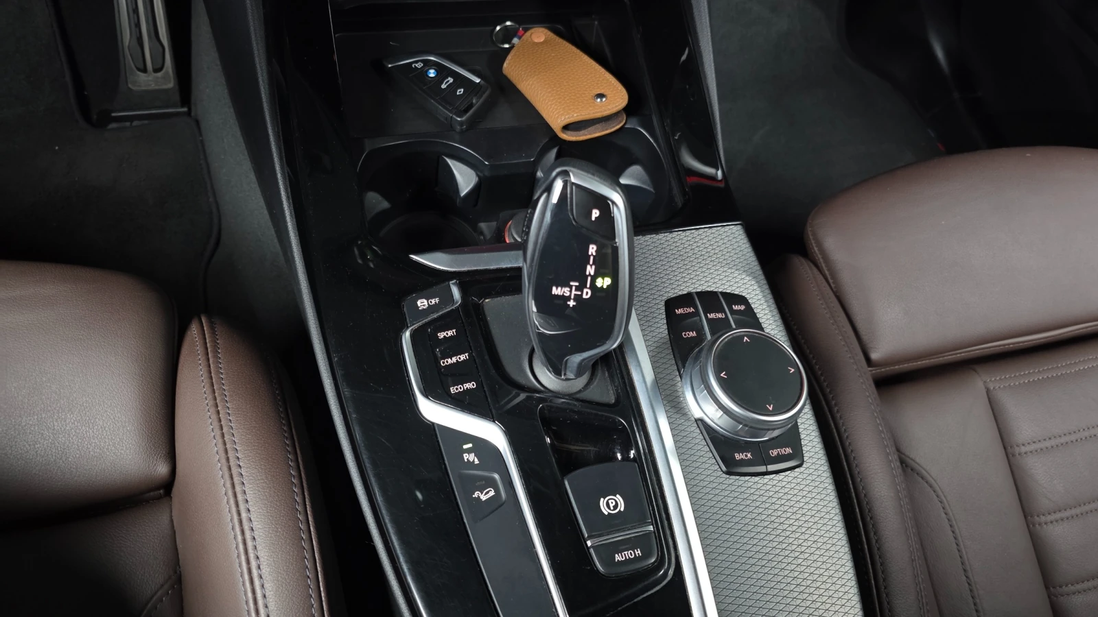 BMW X3 xDrive 20d M-SPORT * DIS * �������� * HUD * ��� *  | Mobile.bg � ����������� 8