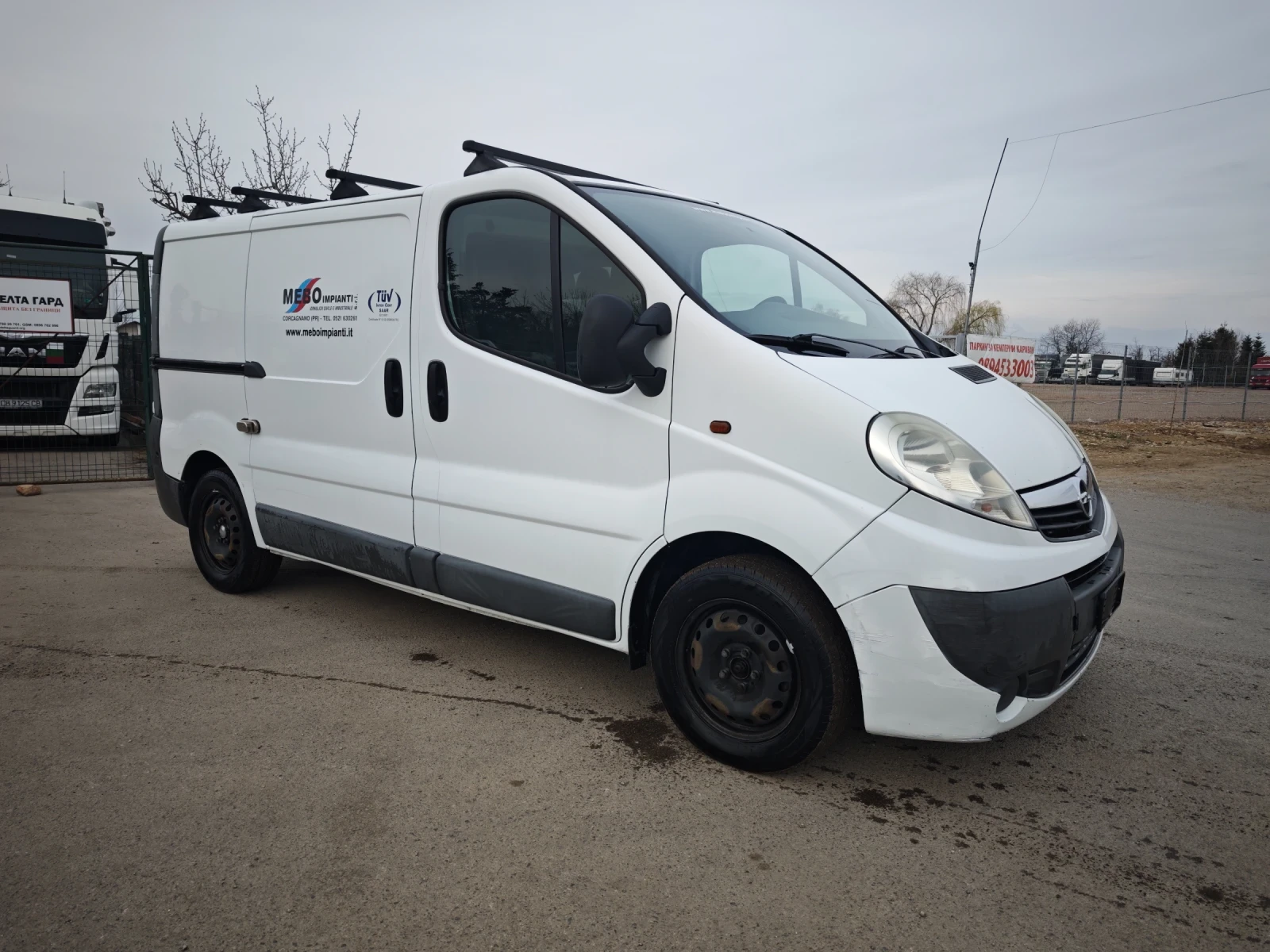 Opel Vivaro 2.0CDTI, снимка 3 - Бусове и автобуси - 53933673