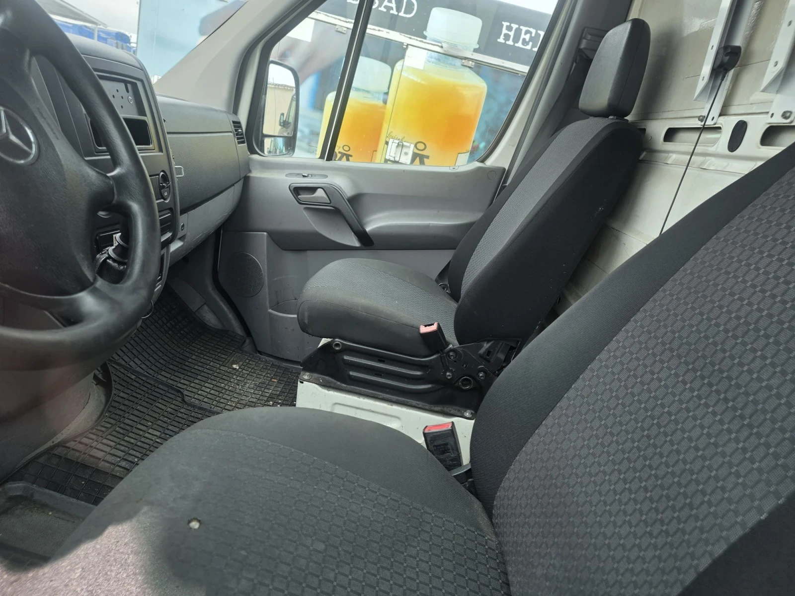 Mercedes-Benz Sprinter Хладилен, снимка 5 - Бусове и автобуси - 56680462