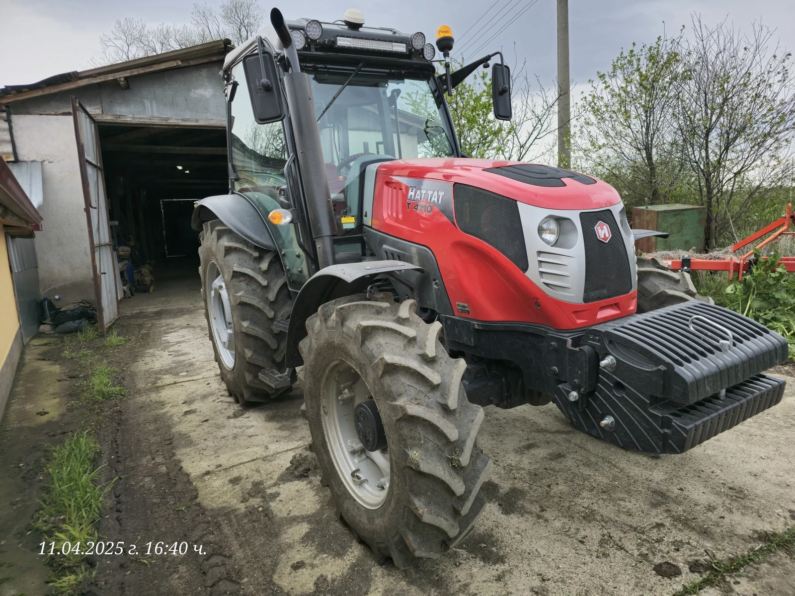 Трактор Hattat T4110