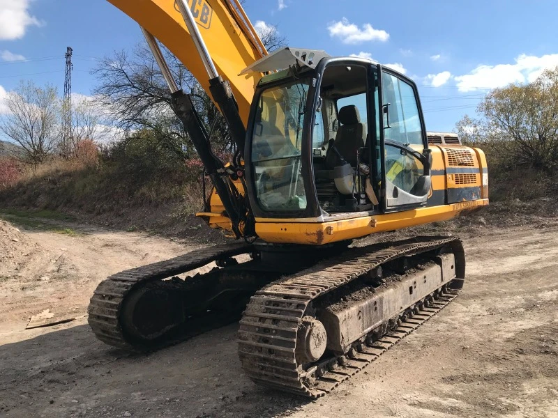 Багер JCB JS 330 NC, снимка 10 - Индустриална техника - 45716146