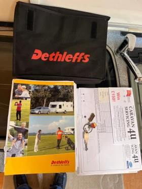 Каравана Dethleffs Camper 530DL, снимка 17