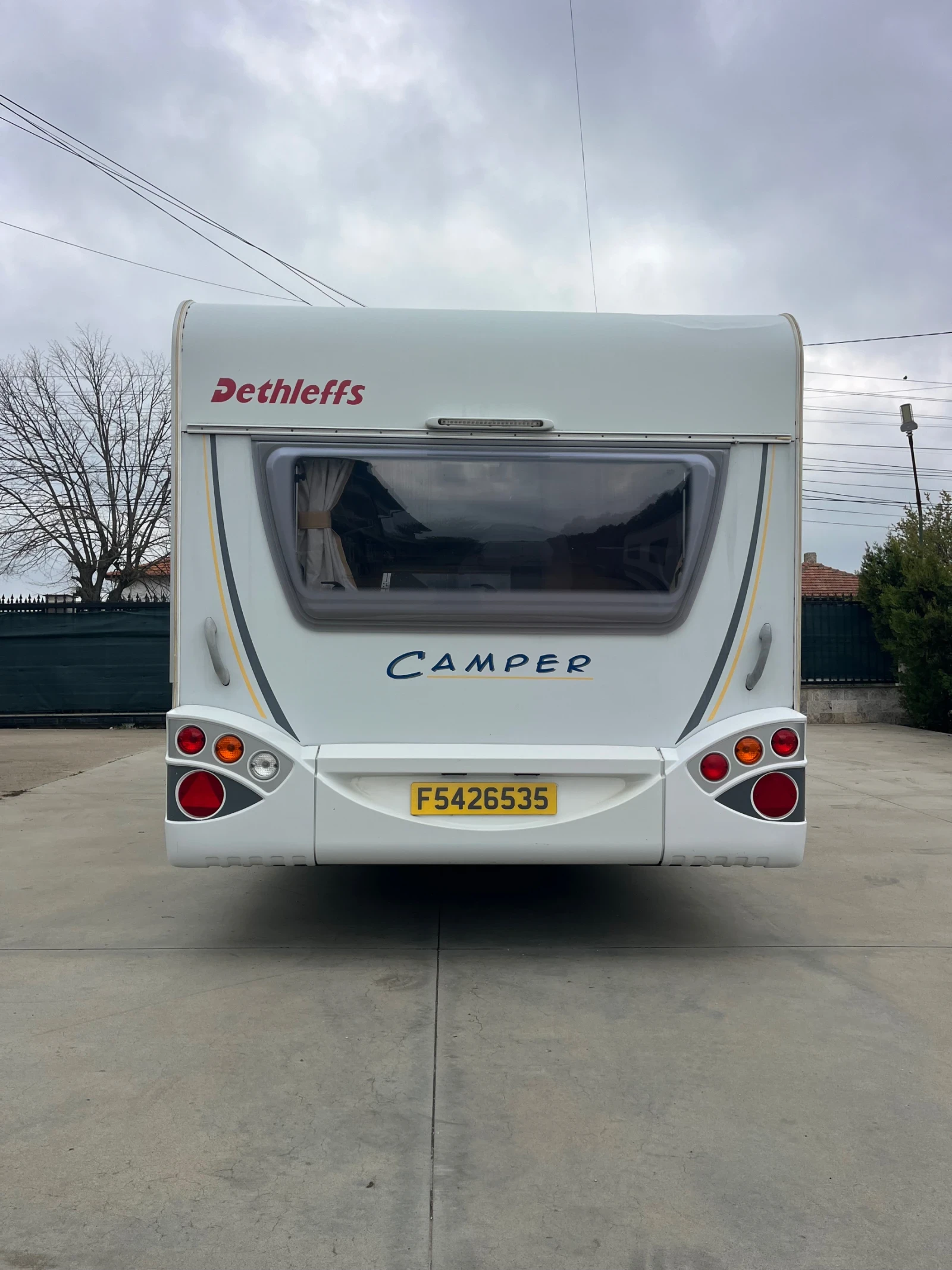 Каравана Dethleffs Camper 530DL, снимка 2 - Каравани и кемпери - 54270311