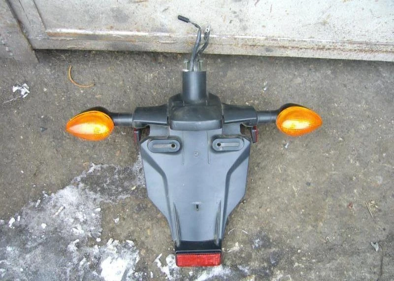 Светлини за Yamaha Yzf, снимка 1 - Части - 23160197