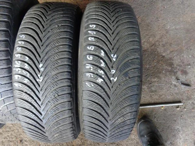 Гуми Зимни 195/65R15, снимка 1 - Гуми и джанти - 20295912