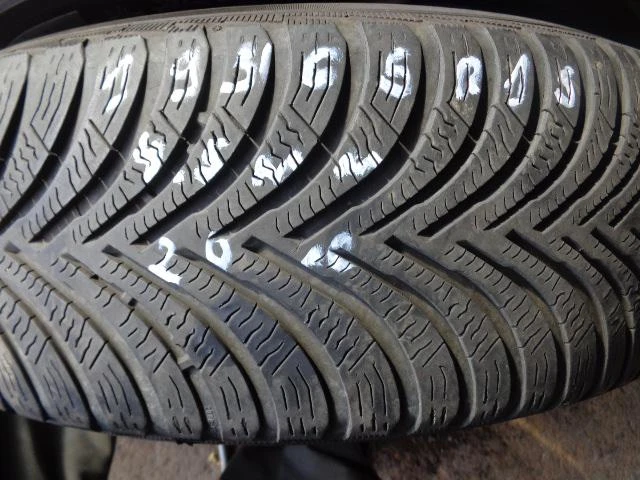 Гуми Зимни 195/65R15, снимка 14 - Гуми и джанти - 20295912