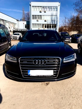     Audi A8 3.0 TDI  3xTV